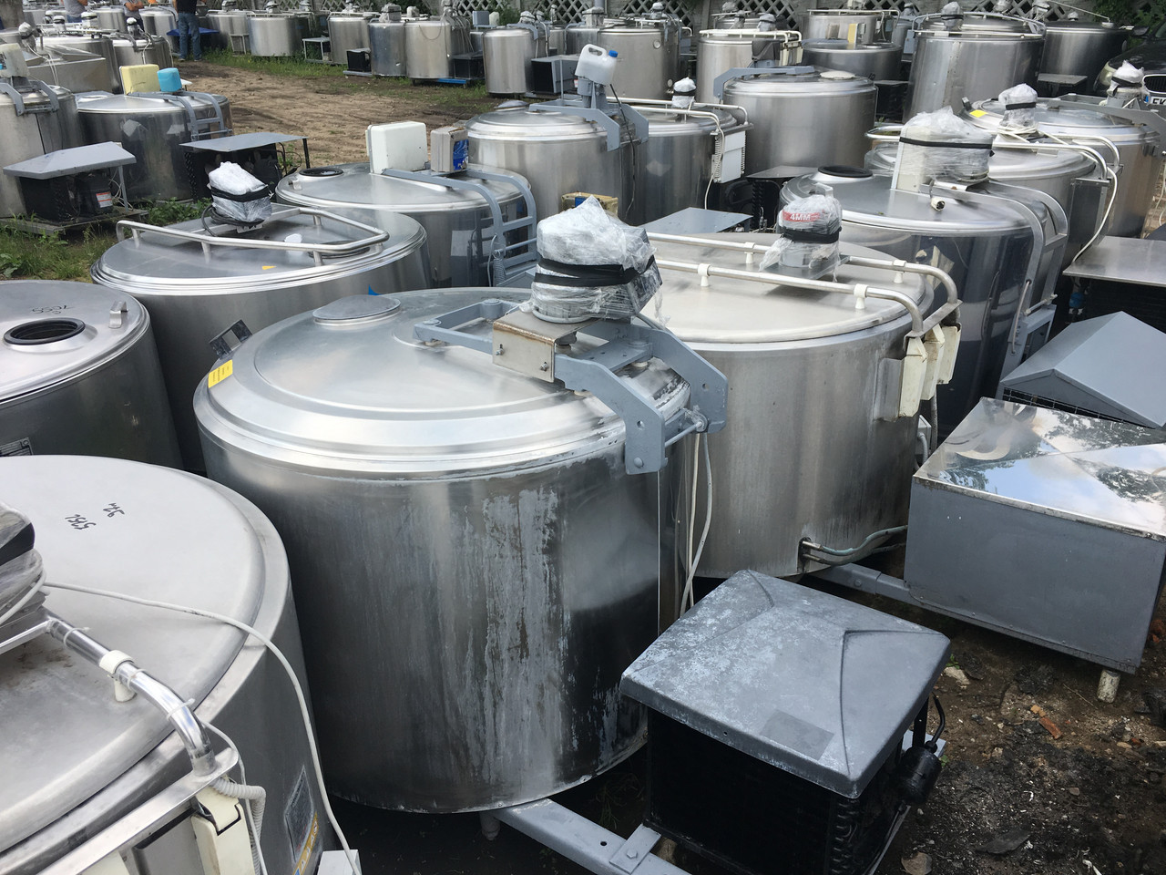 Володжувач молока/охолоджувач молока, води, соку Alfa Laval на 200 літрів б/у - Зображення 7